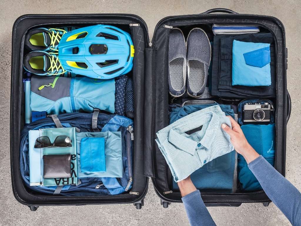 How to Pack Carry-On Only: Essential Accessories Guide (2026 Edition)