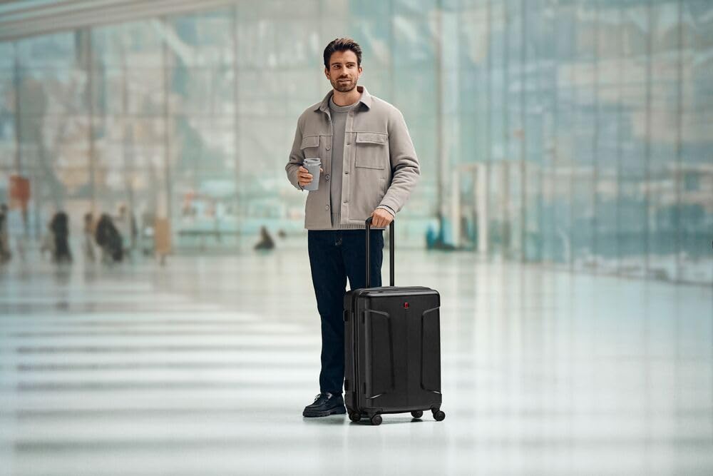 Wenger Legacy Large Expandable Hardside Suitcase | Beyond Carry
