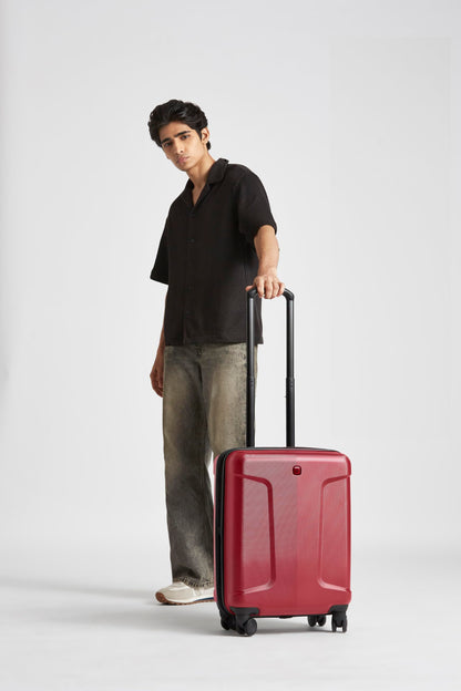 Wenger Legacy Large Expandable Hardside Suitcase | Beyond Carry